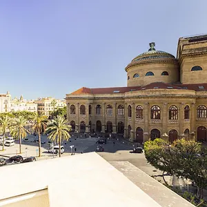 Vakantiehuis Solemar Sicilia - Palazzo Massimo, Palermo